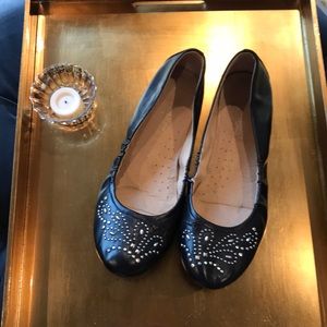 Darling Ballet Flats